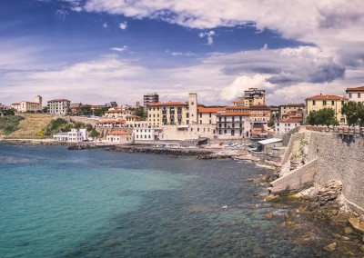 Piombino Panorama mit Blick in Richtung Westen, Wolkig